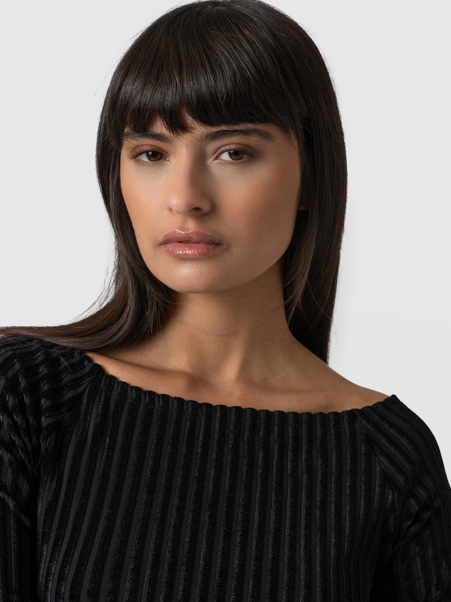 Riviera Long Sleeve Dress Black Stripe Velvet - Women's Dresses | Saint + Sofia® EU